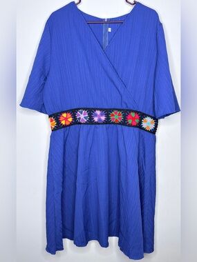 Blue A-Line V-Neck Solid Embroidered Waist 3/4 Bell Sleeve Knee Dress XL
